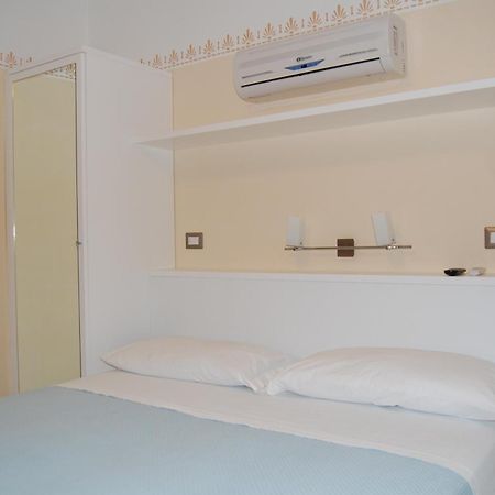 Hotel Centrale San Benedetto del Tronto Eksteriør billede